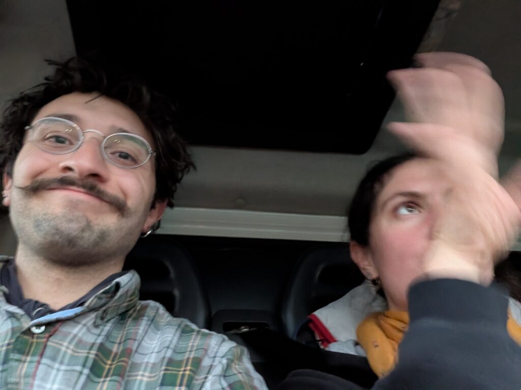 Dans le camion de Richard, quelle sensations incroyables que donne l'autostop ! 